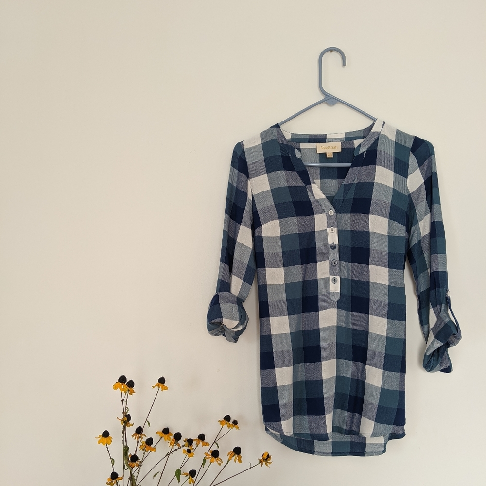 ModCloth blue & white blouse - Picture 4 of 7